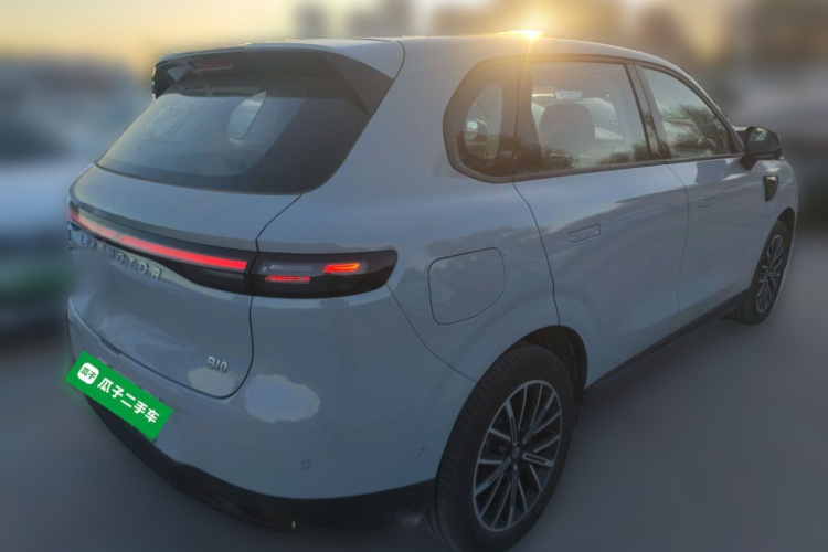 零跑汽车 零跑B10 2025款 510悦享版车身外观7