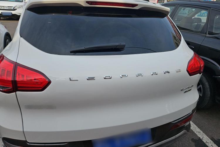 猎豹汽车 猎豹CS10 2015款 2.0T 手动至尊型车身外观6004