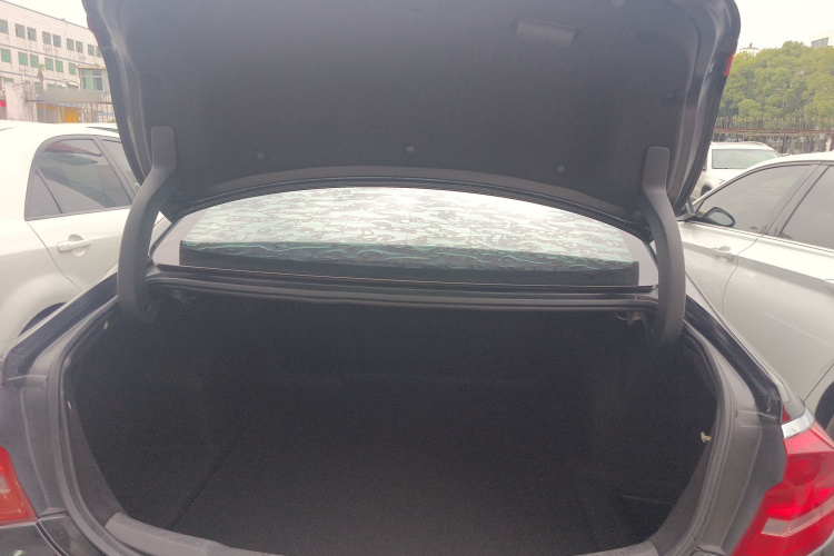 别克 君越 2016款 28T 精英型局部细节23