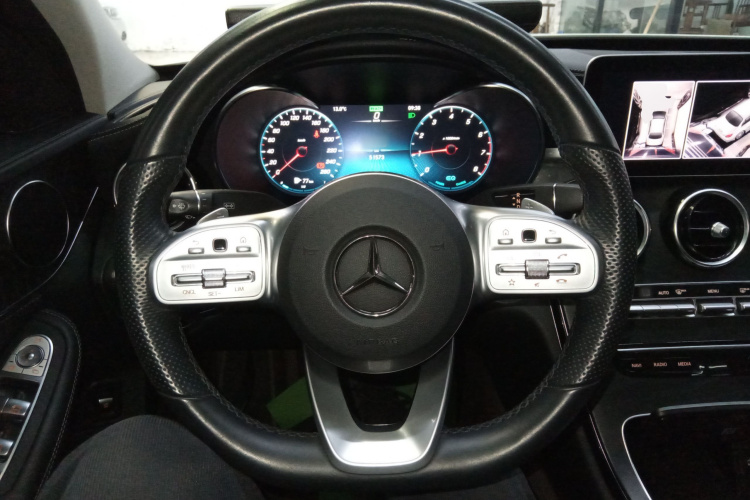 奔驰C级 2020款 C 260 L 运动版中控内饰13