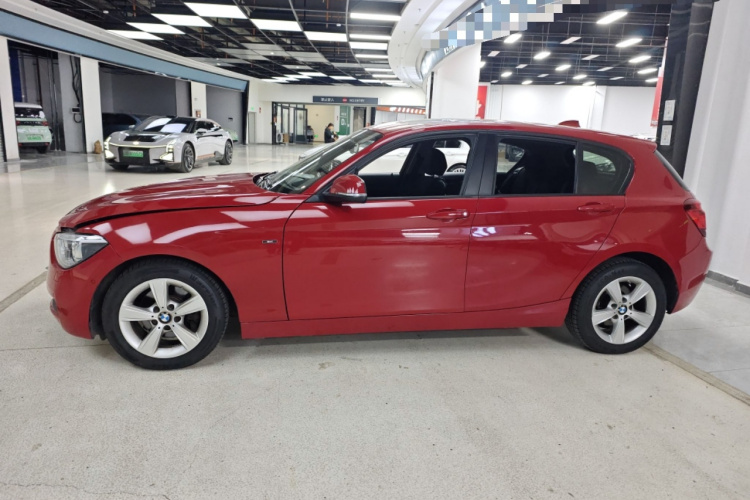 宝马1系(进口) 2013款 改款 118i 运动型车身外观6003