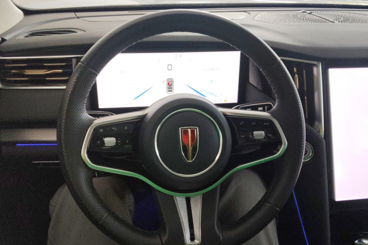 红旗HS7 PHEV 2024款 2.0T PHEV 四驱旗畅版 6座局部细节13