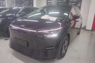 小鹏X9 2025款 650长续航 Max