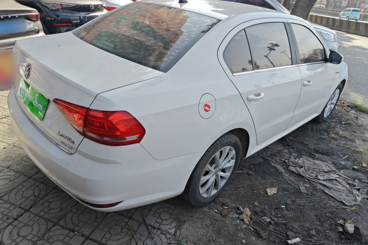 大众 朗逸 2017款 1.6L 手动舒适版车身外观7