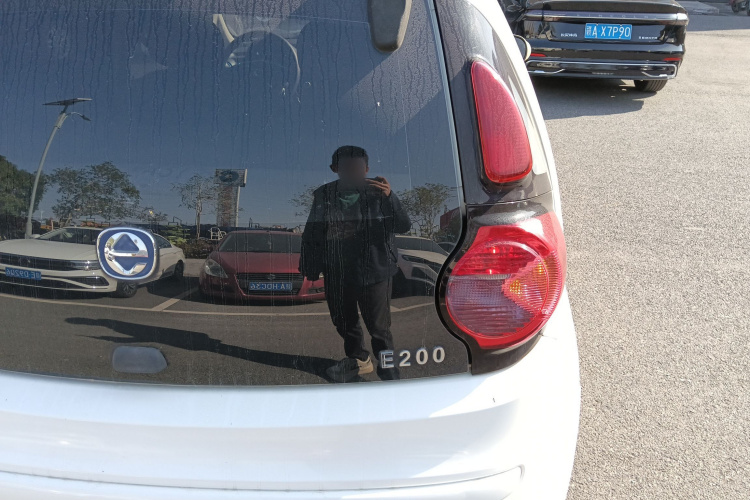 江铃集团新能源 江铃E200L 2018款 E200L 标准型（250KM）车身外观9