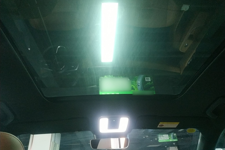 理想汽车 理想ONE 2021款 增程6座版局部细节22