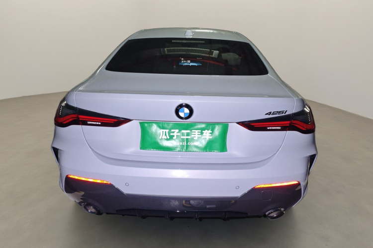 宝马4系 2023款 425i M运动曜夜套装车身外观6