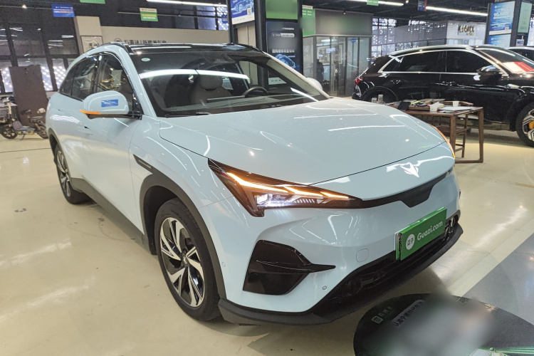 ARCFOX极狐 极狐 阿尔法T5(ARCFOX αT5) 2024款 520 MAX车身外观3