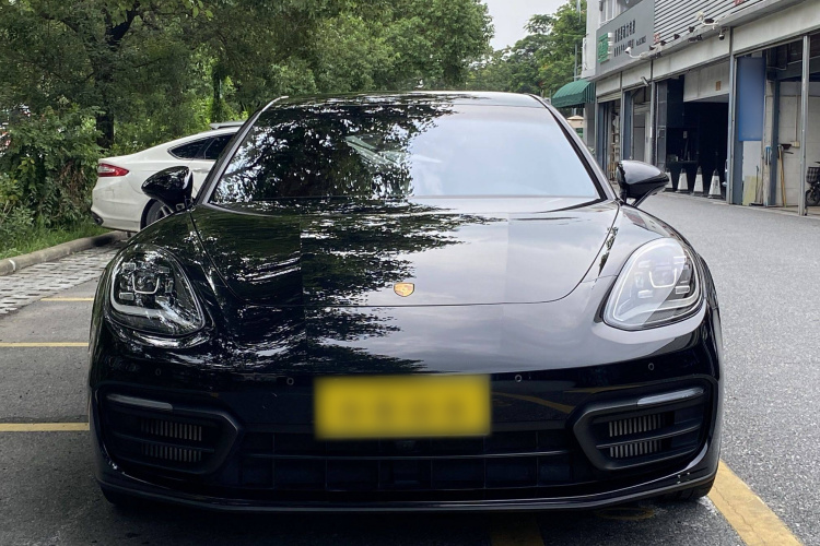 保时捷 2023款 Panamera 行政加长铂金版 2.9T车身外观6001