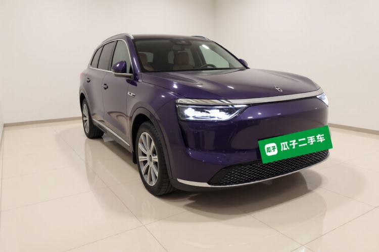 鸿蒙智行 问界M8 2025款 纯电 Max+ 六座四驱版车身外观3