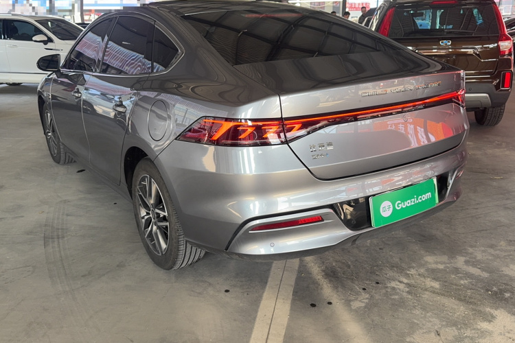 比亚迪 秦PLUS 2021款 DM-i 55KM 旗舰型车身外观6004