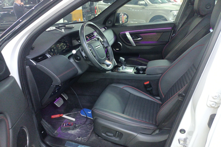 路虎 发现运动版 2020款 249PS R-Dynamic 性能版局部细节19