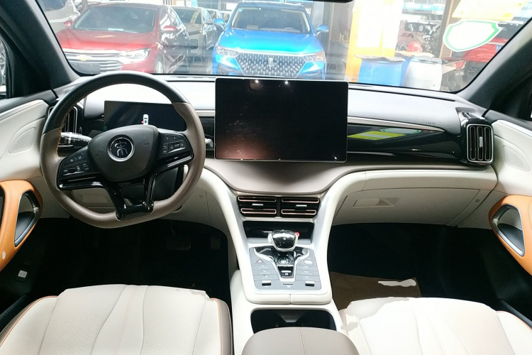 比亚迪 宋Pro新能源 2023款 冠军版 DM-i 110KM卓越型中控内饰12