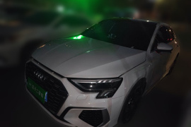 奥迪A3 2022款 Sportback 35 TFSI RS套件燃速型