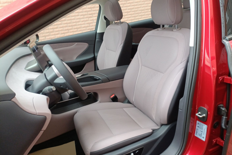 红旗天工05 2025款 550智选版局部细节19