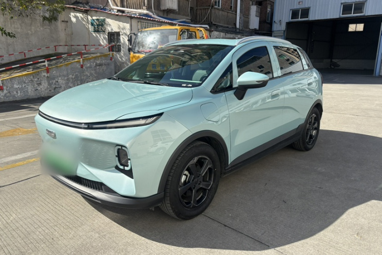 吉利几何E萤火虫 2024款 401km 萤光车身外观1