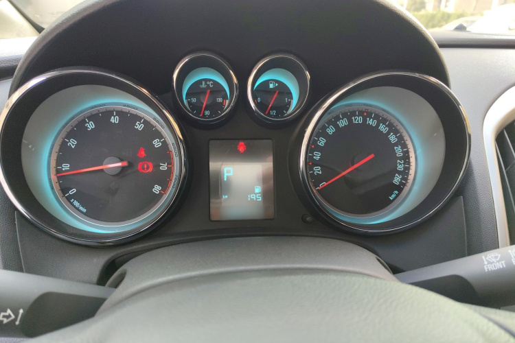 别克 英朗 2014款 XT 1.6L 自动时尚版局部细节14