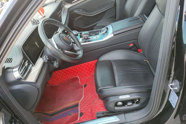 红旗H9 2020款 2.0T 智联旗享版中控内饰19