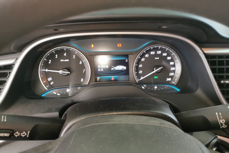 别克 英朗 2021款 改款 1.3T 自动轻混动精英型局部细节14