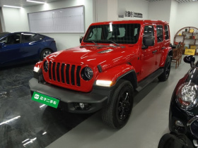 Jeep 牧马人 2022款 2.0T 高地四门版