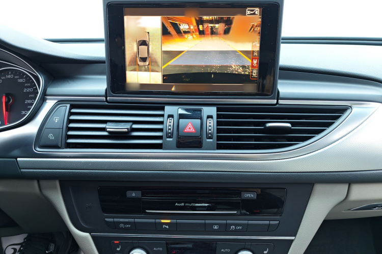 奥迪A6L 2016款 45 TFSI quattro 运动型中控内饰7006