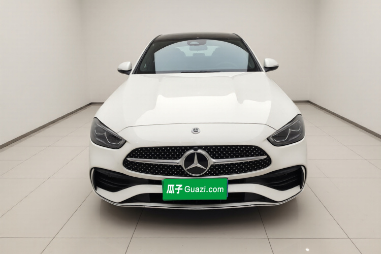 奔驰C级 2024款 改款三 C 260 L 运动版车身外观2