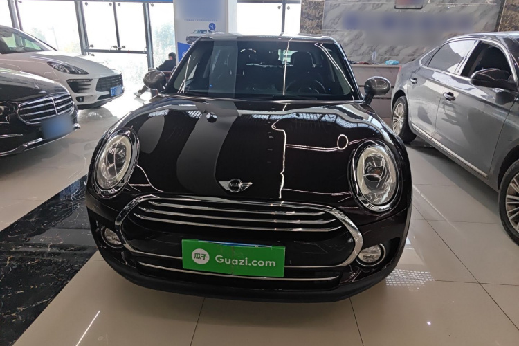 MINI Clubman 2016款 改款 1.5T COOPER 鉴赏家版车身外观2
