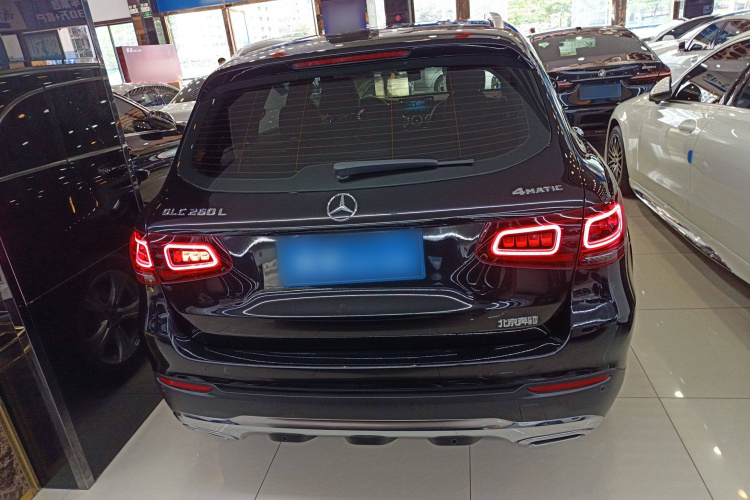 奔驰GLC 2020款 改款 GLC 260 L 4MATIC 动感型车身外观6