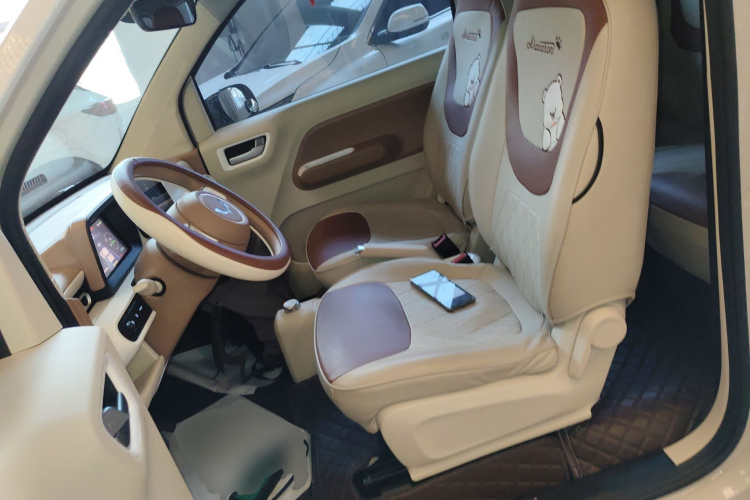 五菱汽车 宏光MINIEV 2024款 第三代 215km 进阶版中控内饰19