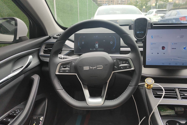 比亚迪 驱逐舰05 2024款 荣耀版 DM-i 55KM 豪华型局部细节13