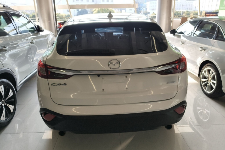 马自达CX-4 2018款 2.0L 自动两驱蓝天活力版 国VI车身外观6