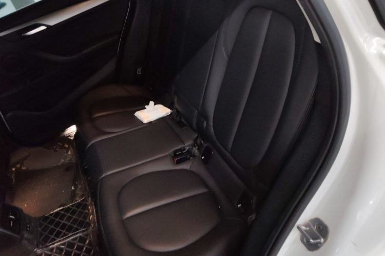 宝马X1 2019款 sDrive20Li 领先型中控内饰7004