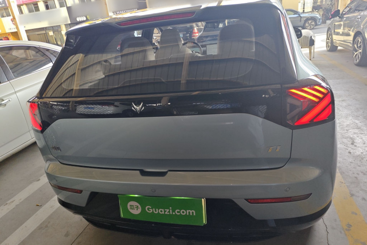 ARCFOX极狐 极狐T1 2025款 425 PRO车身外观6