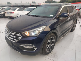 现代 胜达 2017款 2.0T 自动四驱智能型 7座