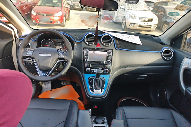 哈弗H6 2016款 升级版 1.5T 自动两驱精英型中控内饰7002