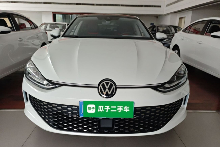 大众 2025款 凌渡L 280TSI DSG酷辣版车身外观2