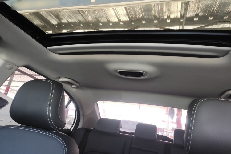 吉利汽车 帝豪 2021款 UP 1.5L 手动豪华型中控内饰22