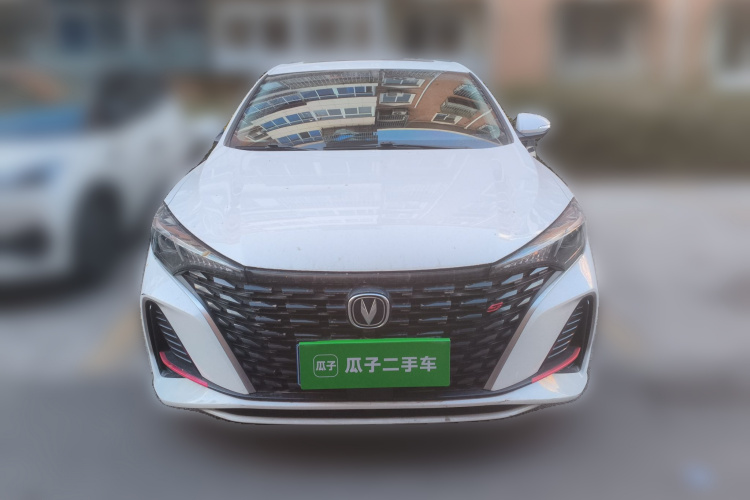 长安 逸动 2022款 PLUS 蓝鲸NE 1.4T GDI DCT尊贵版车身外观2