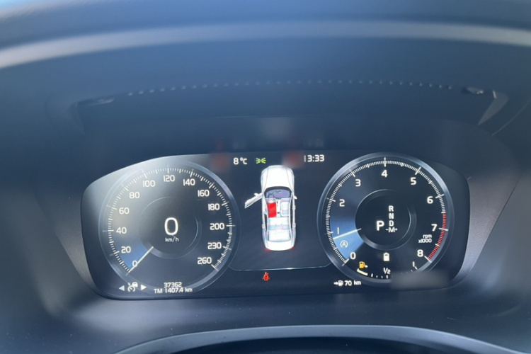 沃尔沃S60 2022款 B4 智远豪华版中控内饰7008