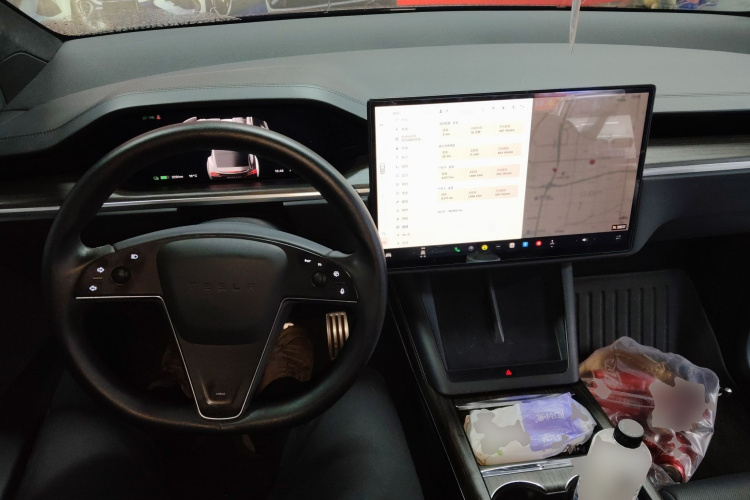 特斯拉 Model X 2023款 双电机全轮驱动版中控内饰7002