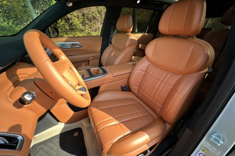 深蓝汽车 深蓝S09 2025款 四驱Ultra+ 高定版局部细节19