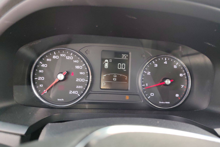 荣威i6 2018款 20T 自动旗舰版局部细节14