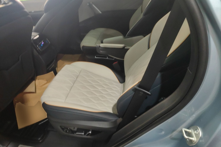 比亚迪 唐新能源 2024款 EV 冠军版 635KM 四驱旗舰型中控内饰21