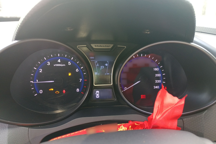 现代 Veloster飞思 2012款 1.6T 自动尊享版局部细节14