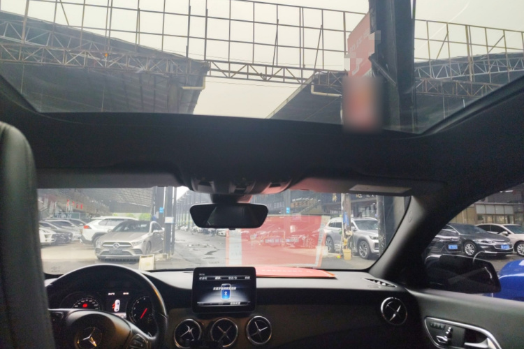 奔驰CLA 2019款 CLA 200 时尚型局部细节22