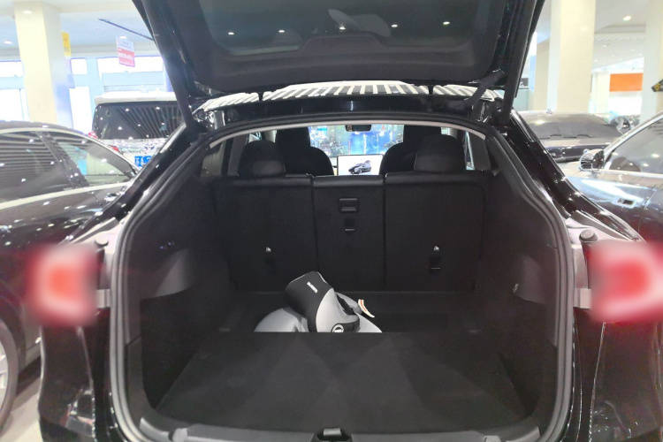 特斯拉 Model Y 2022款 改款 后轮驱动版局部细节23