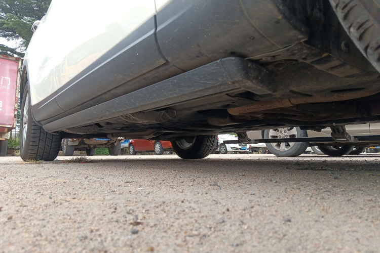 玛莎拉蒂 Levante 2016款 3.0T 标准型局部细节9001