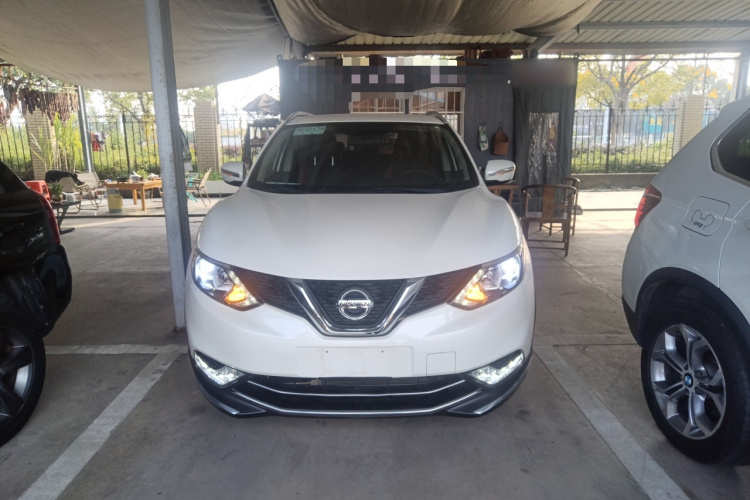 日产 逍客 2017款 2.0L CVT智享版 国V车身外观2