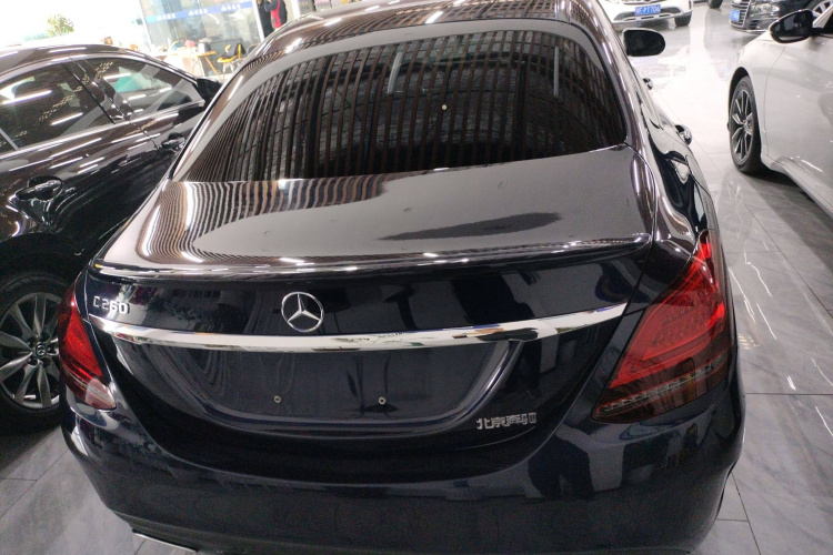 奔驰C级 2019款 C 260 运动版车身外观6004