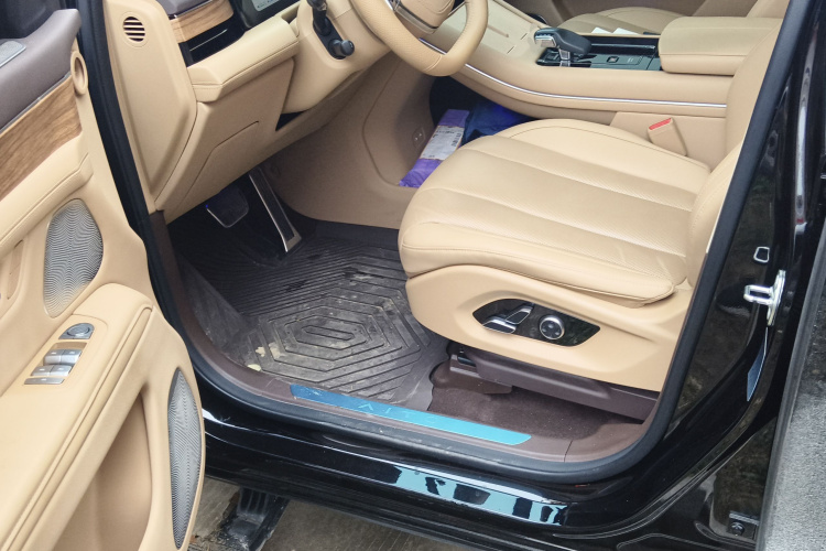 鸿蒙智行 问界M7 2024款 1.5T 后驱Plus版 5座中控内饰20